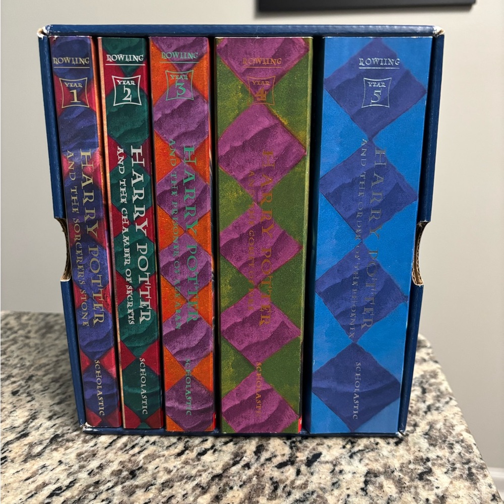 Scholastic Harry Potter Paperback Collection - Books 1-5